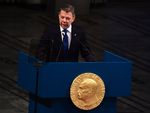 Как вручали Нобелевскую премию мира президенту Колумбии  (фото)  