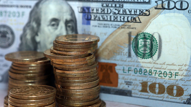 Эксперт прогнозирует рост курса доллара в Украине