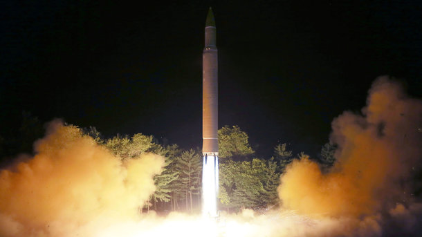 КНДР провела испытания баллистической ракеты. Фото распространено центральным информационным агентством КНДР. Фото: AFP