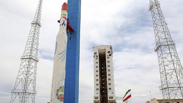 Иранская ракета-носитель. Фото: РБК-Украина
