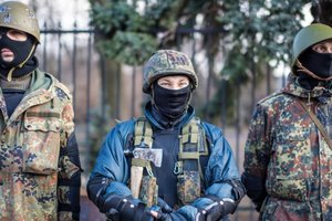 Украинская прокуратура занялась "самообороной Крыма"