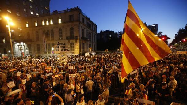 Массовые протесты в Каталонии. Фото: El Pais