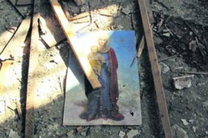 Суд закрыл "дело пономарей" по взрыву в храме Запорожья
