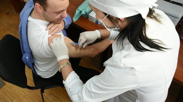 Самая надежная защиты от кори - это прививка. Фото: пресс-служба ЛОГА 