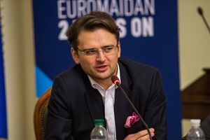 Богдана Хмельницкого сравнили с Гитлером: в Украине жестко ответили премьеру Польши
