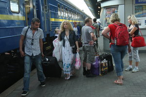 Каждый второй билет на поезд в Украине стали покупать через интернет