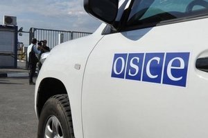 Боевики задержали наблюдателей ОБСЕ под Дебальцево