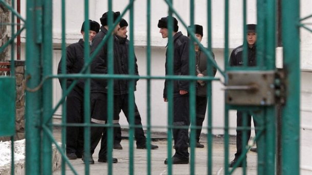 Тюрьма 0 не лучшее место для копа. Фото: exzk.ru