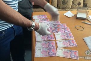 В Киеве и области разоблачили чиновников-коррупционеров