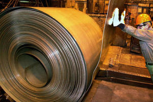 Канада ввела пошлины на сталь и алюминий США
