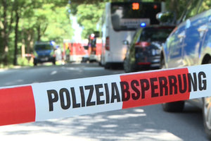В Германии мужчина напал с ножом на пассажиров автобуса