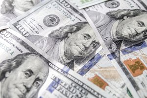 НБУ назвал причины скачка курса доллара