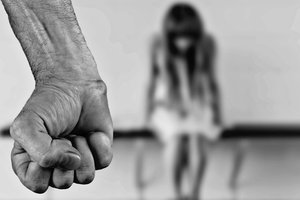 Домашнее насилие: где искать помощь