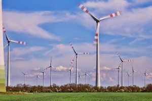 В Украине построят 67 ветровых электростанций – Порошенко