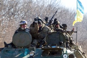 Почему военные уходят из ВСУ:  эксперт назвал причины