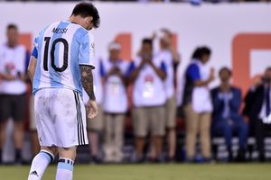 Экс-тренер Аргентины: "Месси потерял рассудок"
