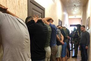 Вооруженные люди в Одессе: подробности инцидента в хостеле