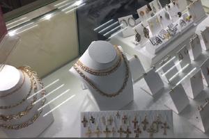 В Киевской области продавали контрабандные ювелирные украшения на 150 млн гривен