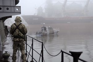 9 и 10 россиян поддерживают захват украинских моряков