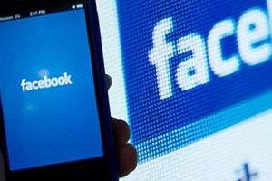 Россия угрожает Facebook и Twitter штрафами