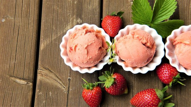 strawberry-ice-cream-2239377_960_720