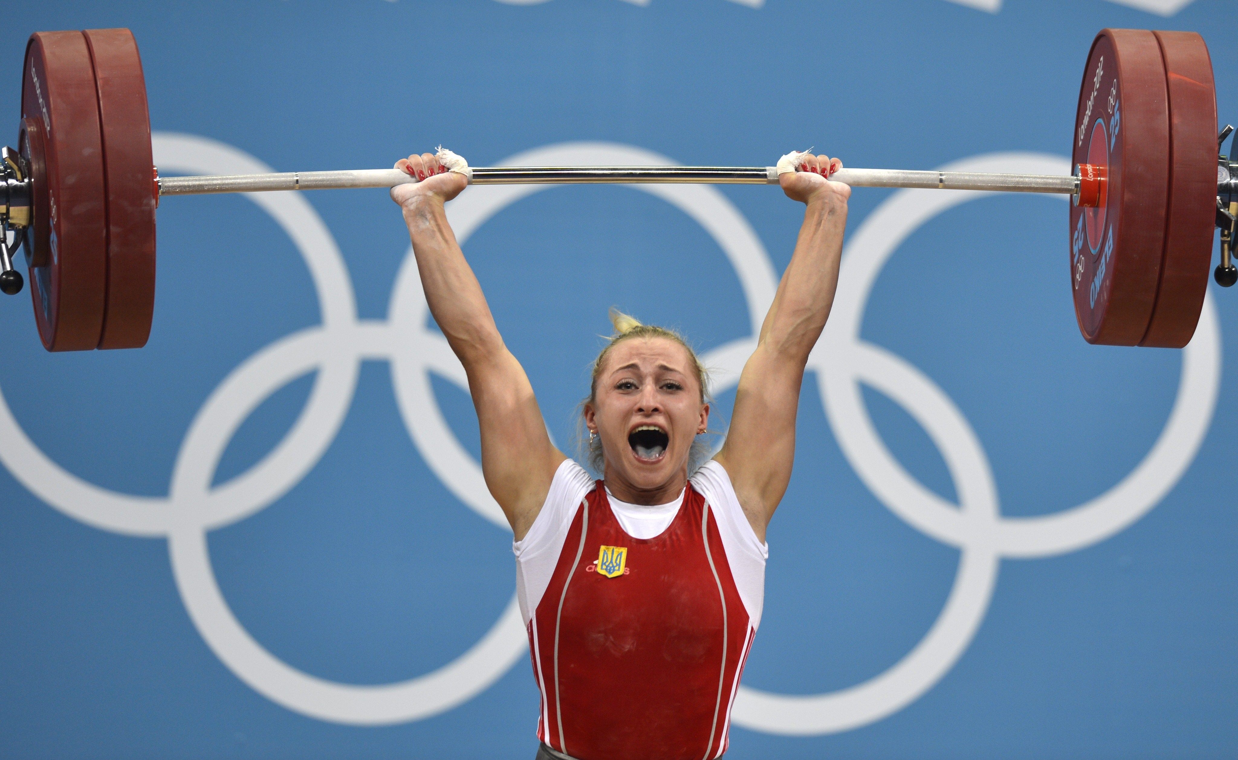 Атлетика слушать. Женская сборная России по тяжелой атлетике.
