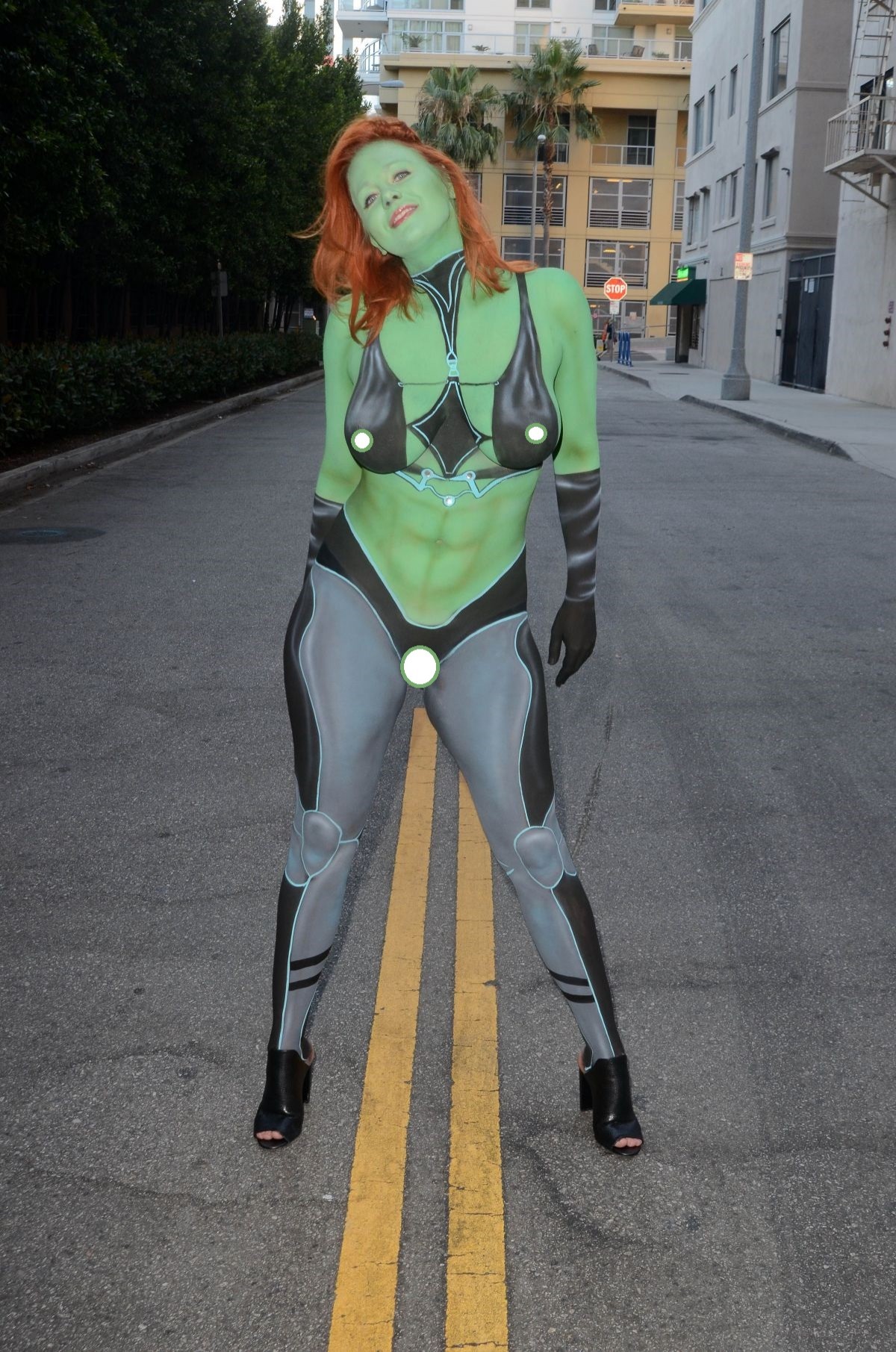 maitland-ward-in-cosplay-for-comic-con-in-san-diego-07-21-2017_4