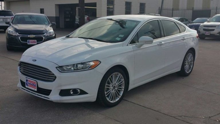 ford-mondeo-2016-768x432