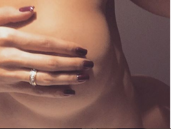 Участница NIKITA Анастасия Кумейко завалила instagram голыми фото